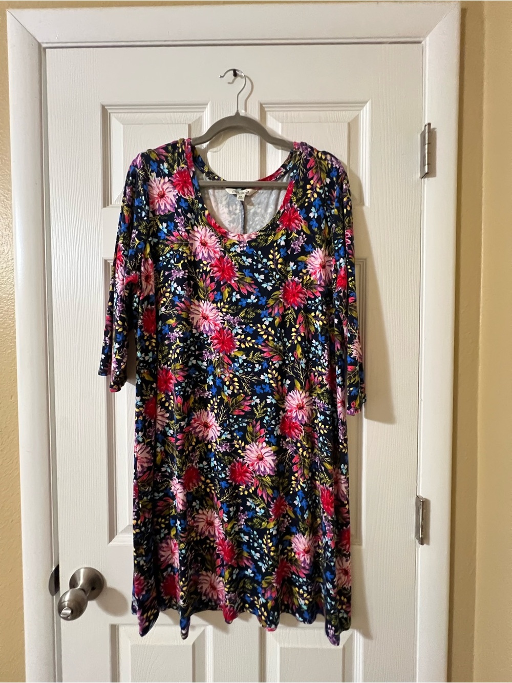 The Pioneer Woman Floral Scoop Neck Dress - Black, Pink, Blue